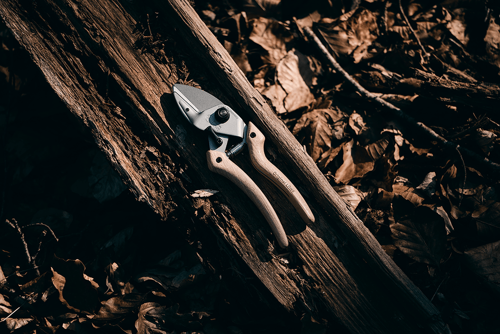 SECATEURS - NATURAL No6 (FAST CUT ANVIL PRUNERS)